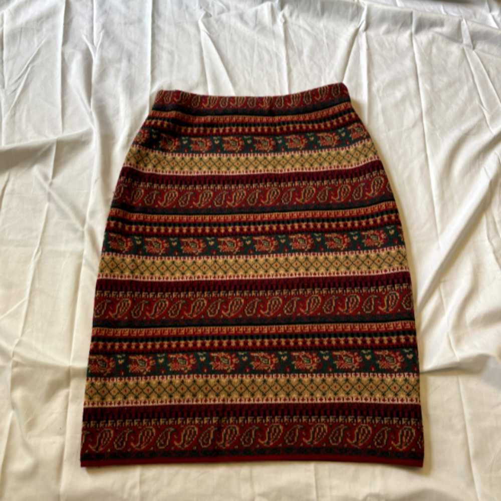 Vittadini Knit Merino Wool Midi Skirt